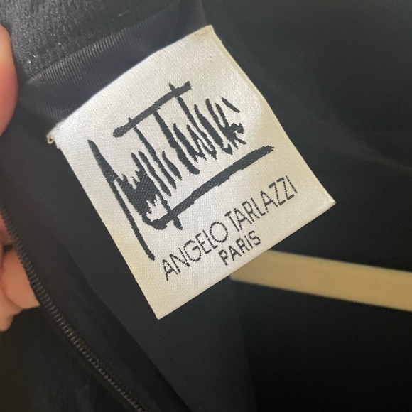 Classic mock turtleneck collar fully lined. Drop waist with wonderful detail - Picture 8 of 10